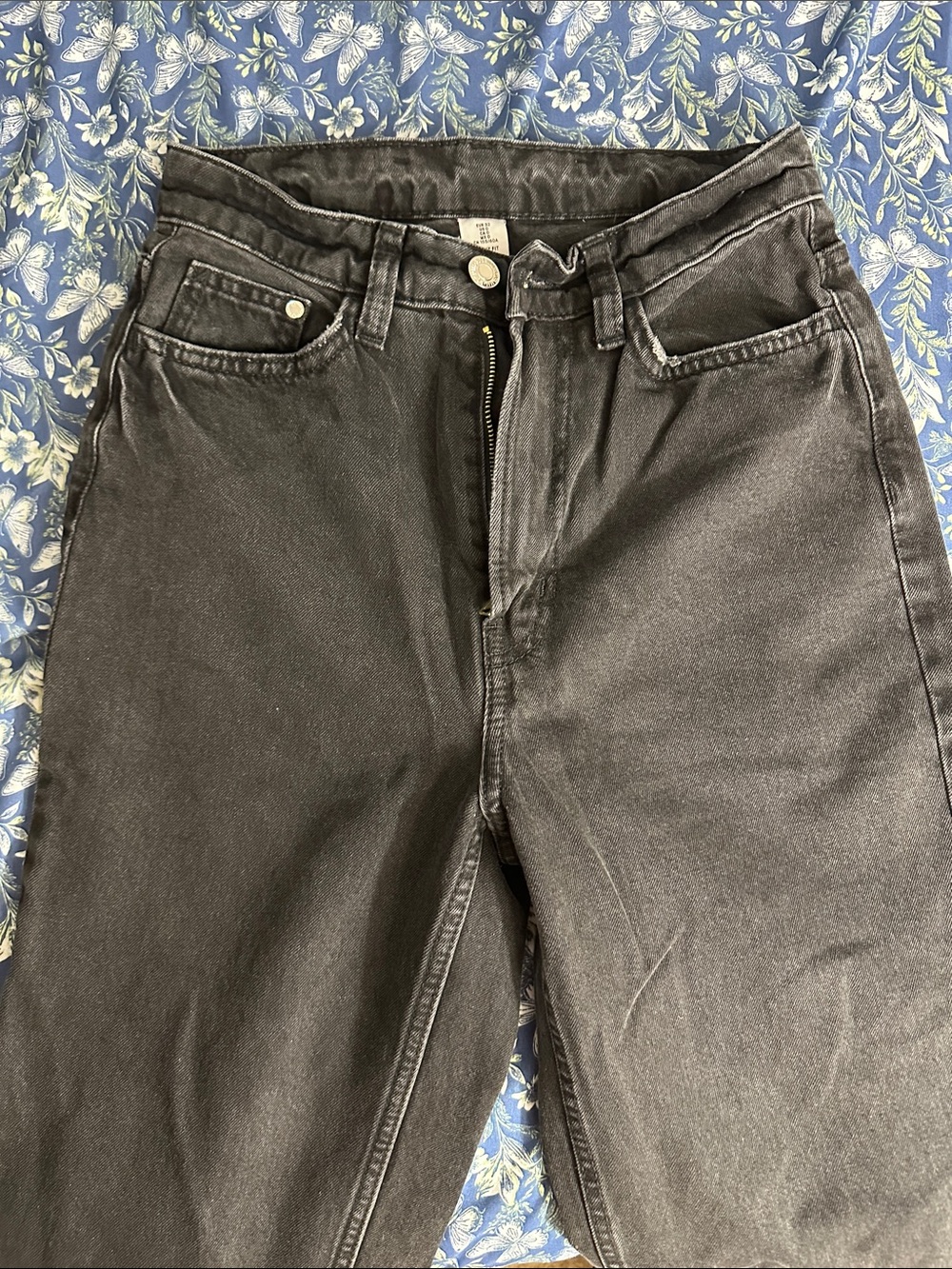 H&M Women's Charcoal Black Straight Jeans